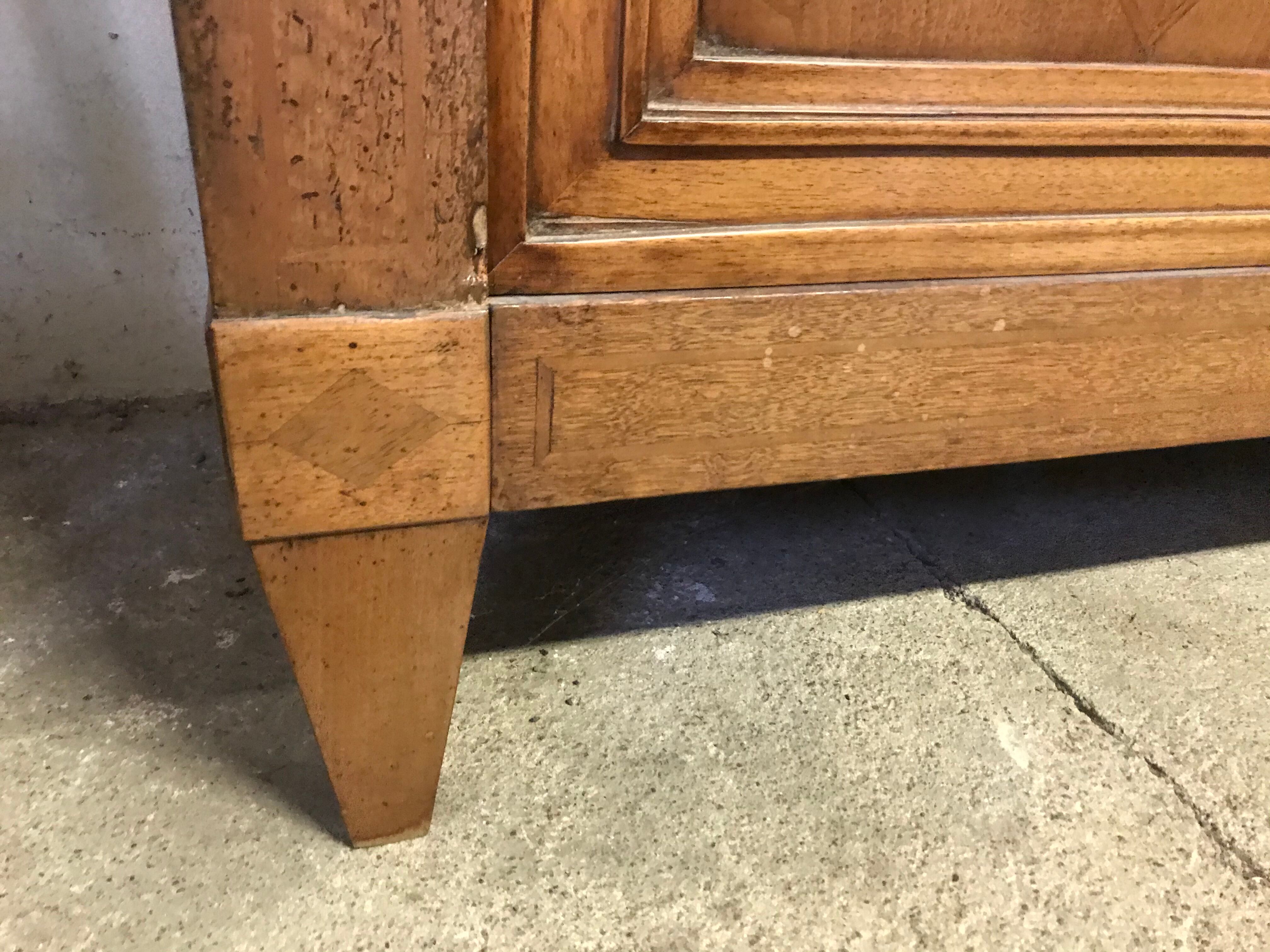 Louis XVI buffet - walnut board 19th