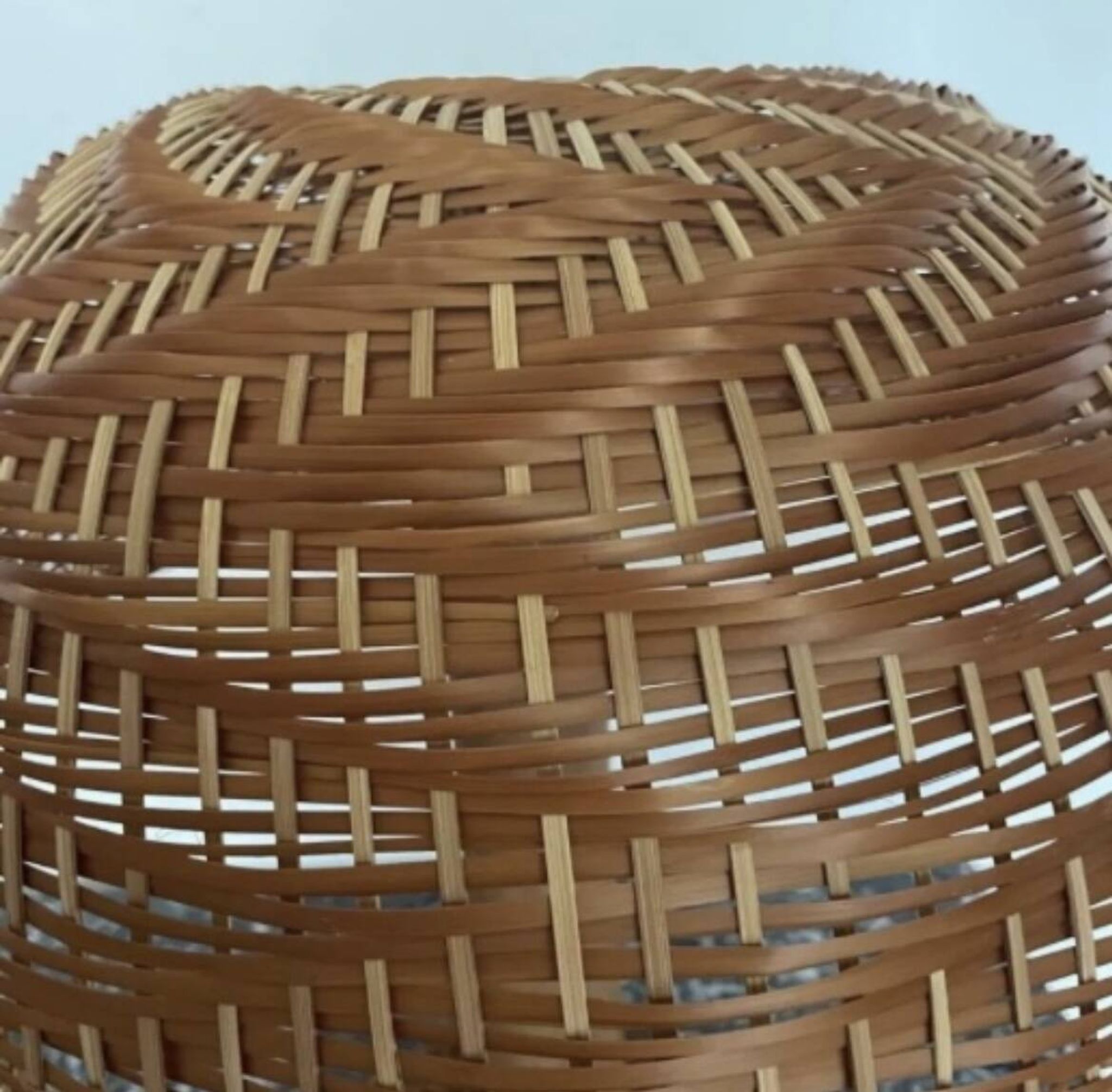 Lampe champignon XXL en rotin tressé années 70