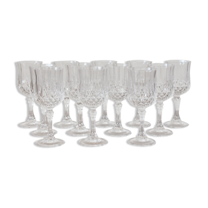 12 verres à pied à