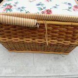 Wicker and scoubidou sewing box