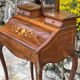 Petit bureau de Dame de style Louis XV époque XIXeme siècle