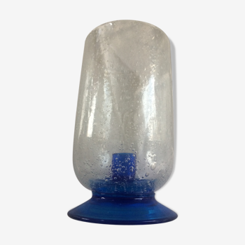 Bougeoir en verre transparent biot socle bleu années 1970