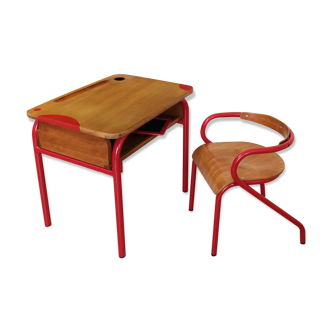 Red desk with chair by Jacques Hitier for Mobilor 60/70