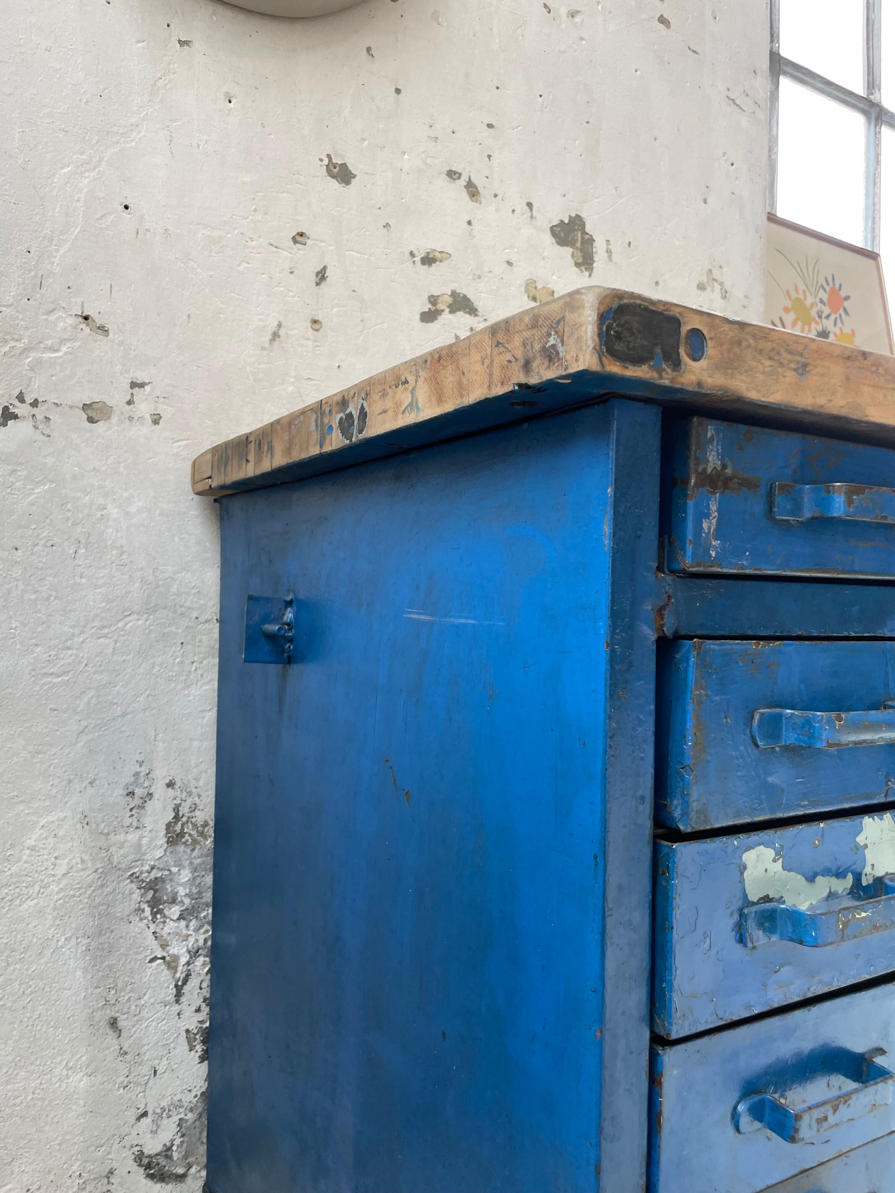 Meuble établi rangement militaire industriel bleu