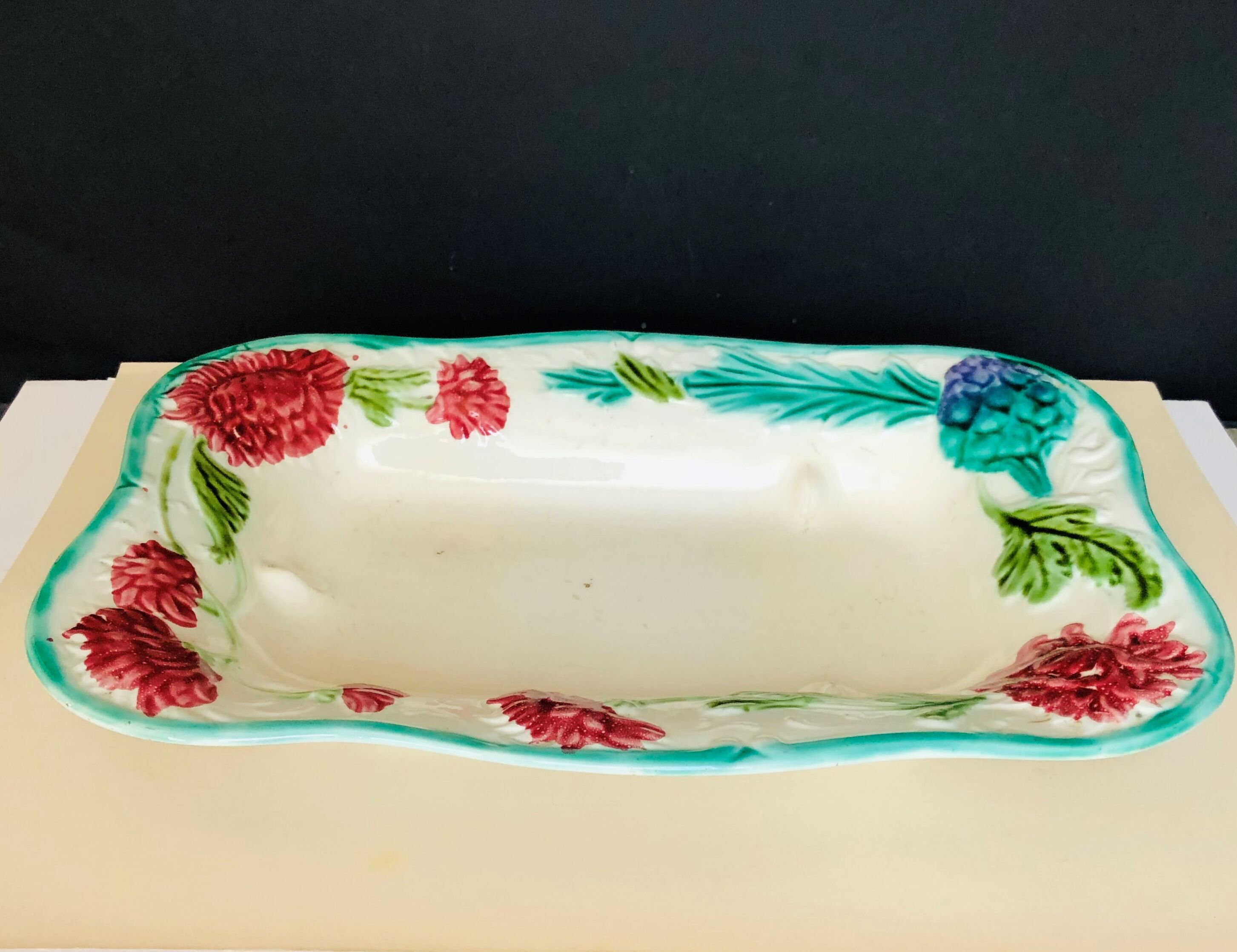 Rectangular ceramic dish