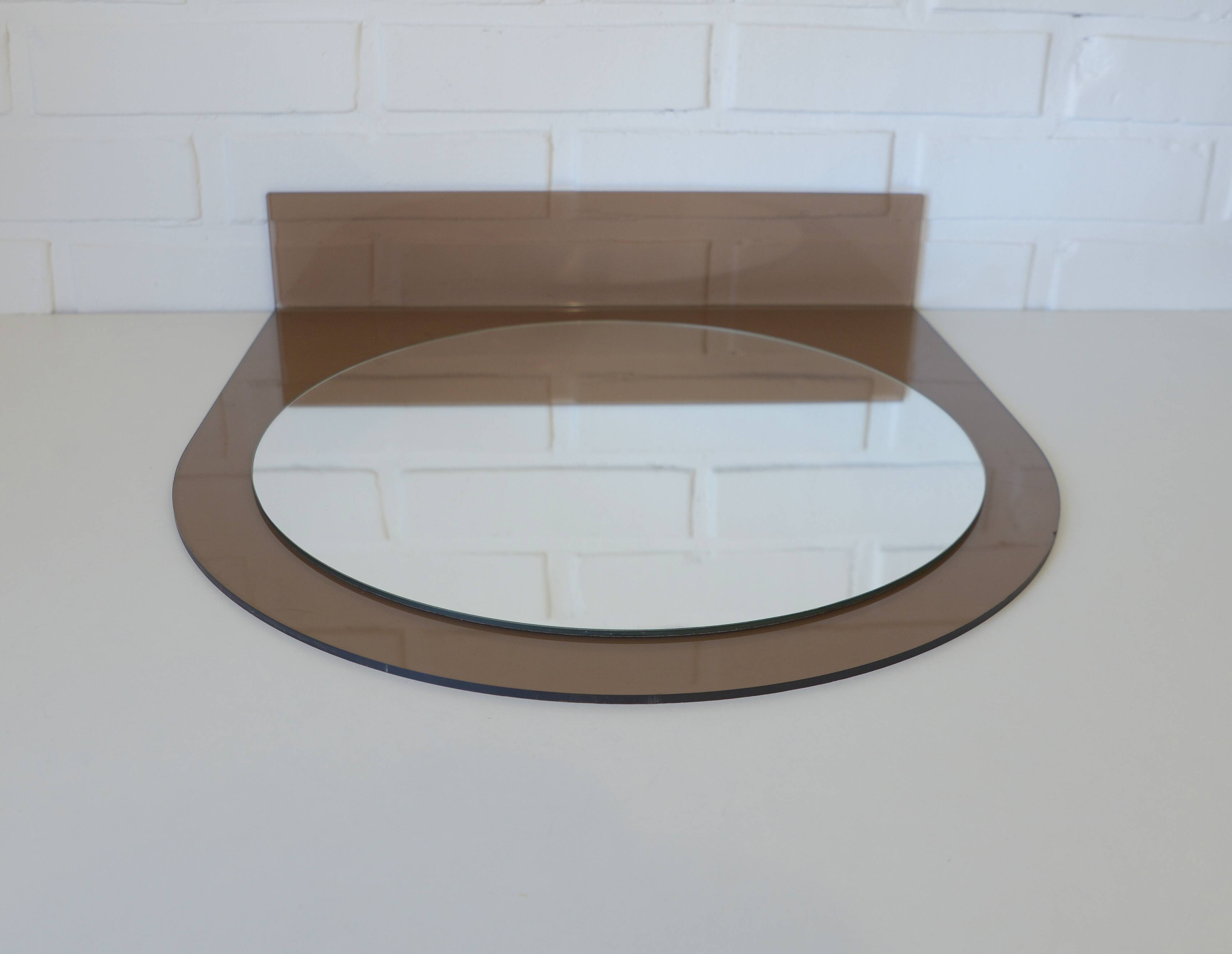 Miroir de courtoisie avec étagère, miroir mural vintage en plastique fumé de style Space Age