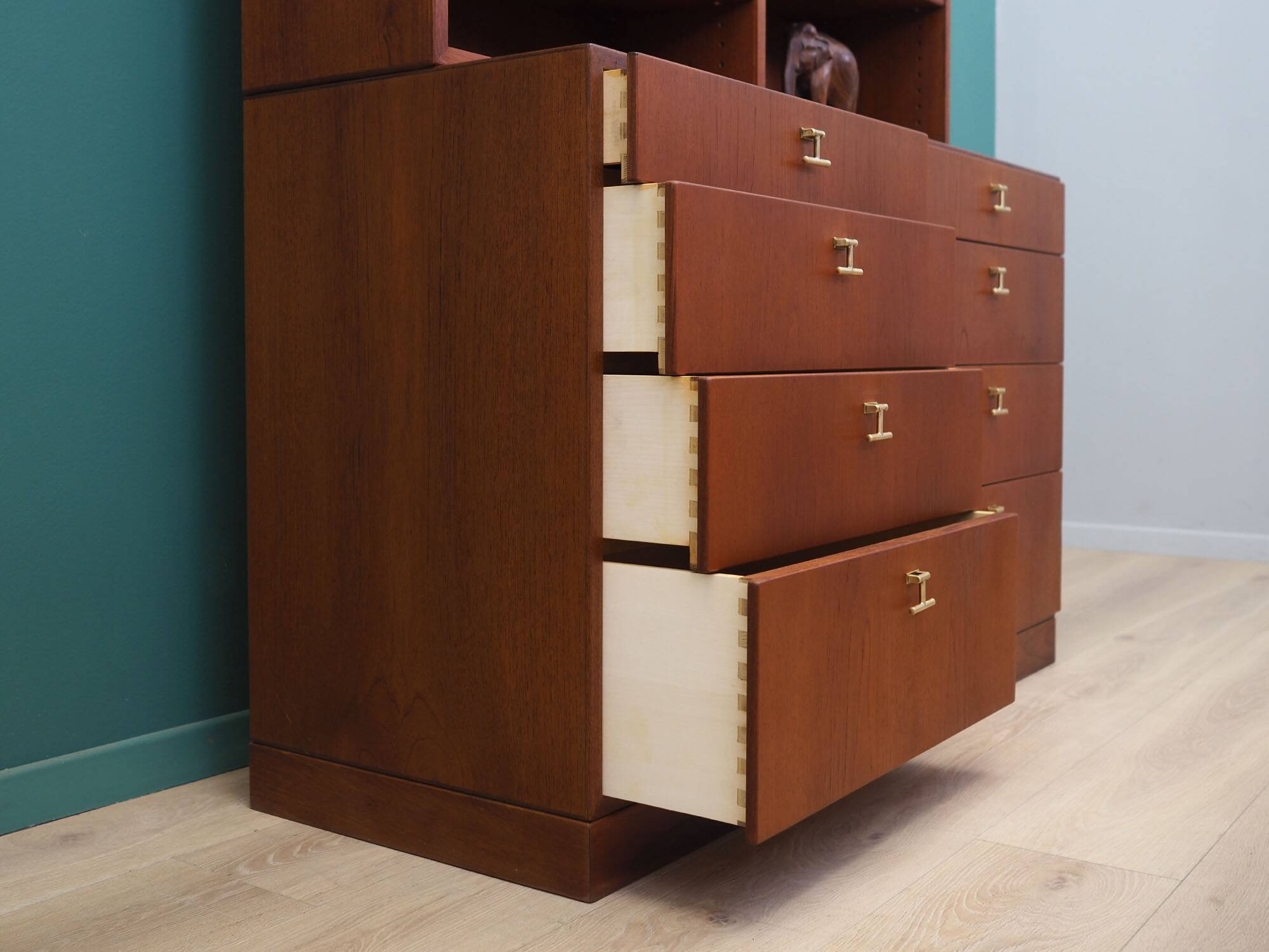 Teak bookcase, Danish design, 1960s, designer: Børge Mogensen