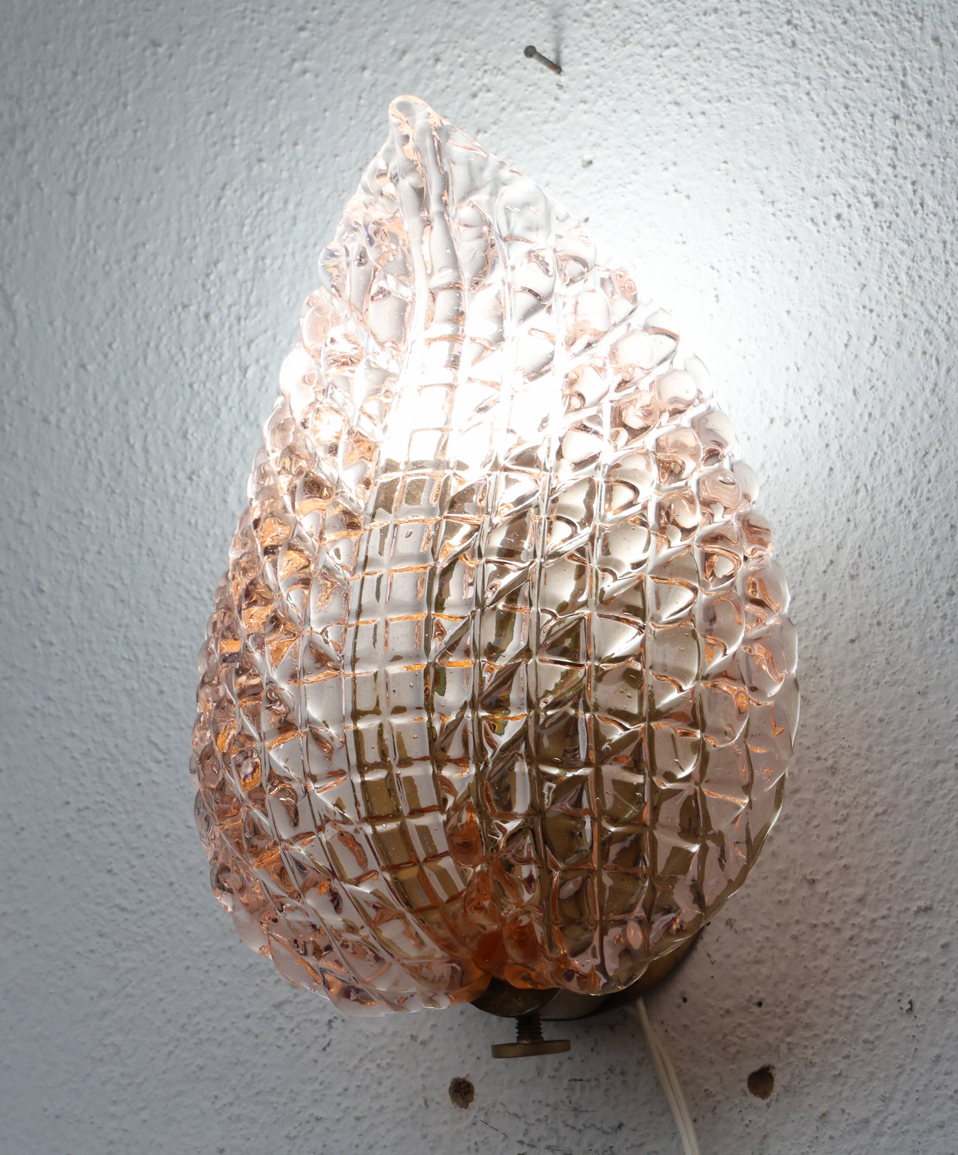Rare applique murale en verre de Murano Pink Jewel par Barovier e Toso, années 1950.