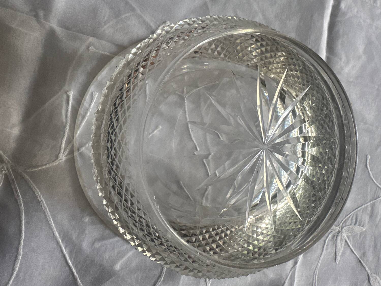 Vintage Centrepiece Edinburgh Crystal from the Period 1867