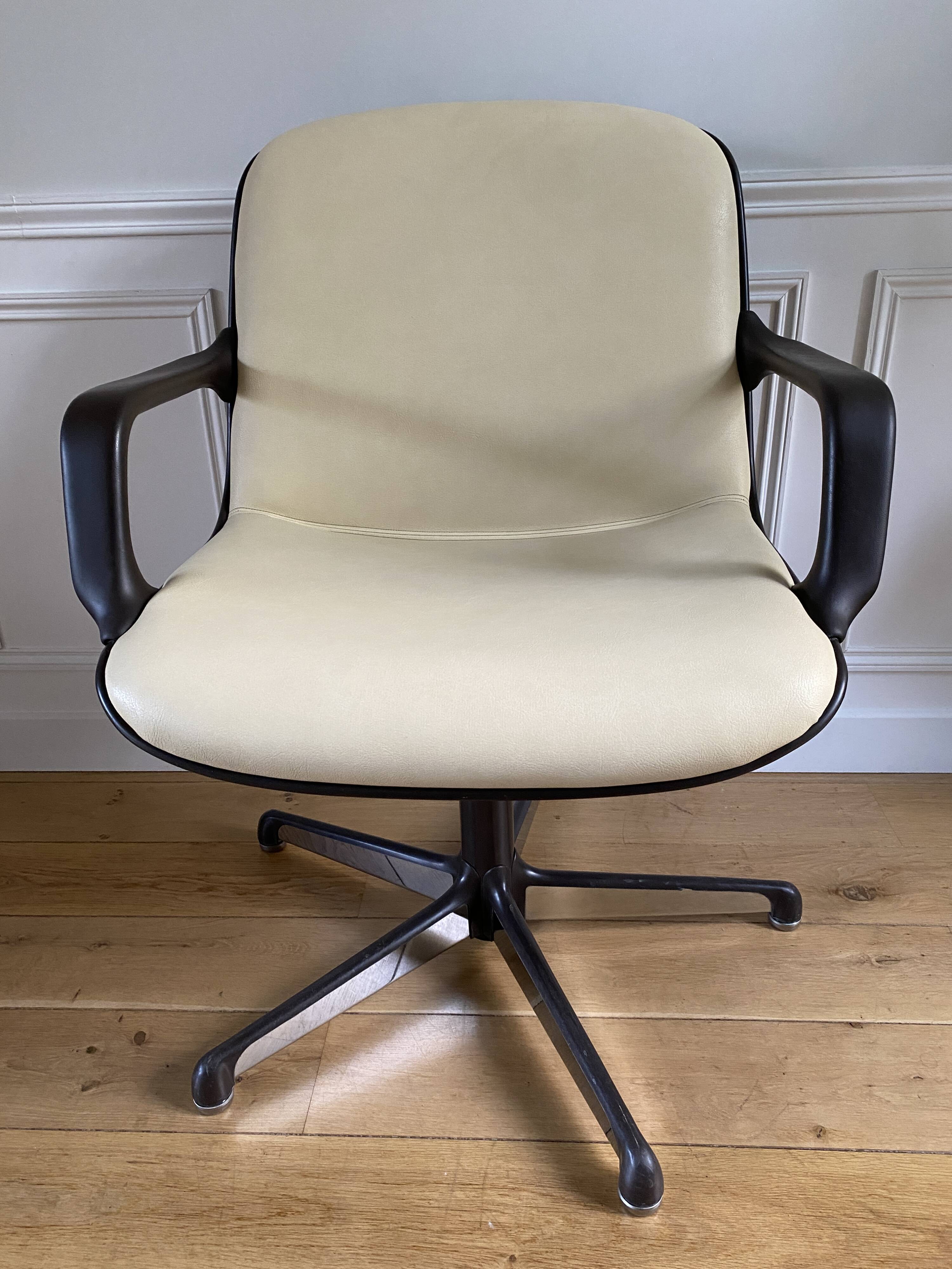 Office chair / vintage chair charles pollock "executive chair"