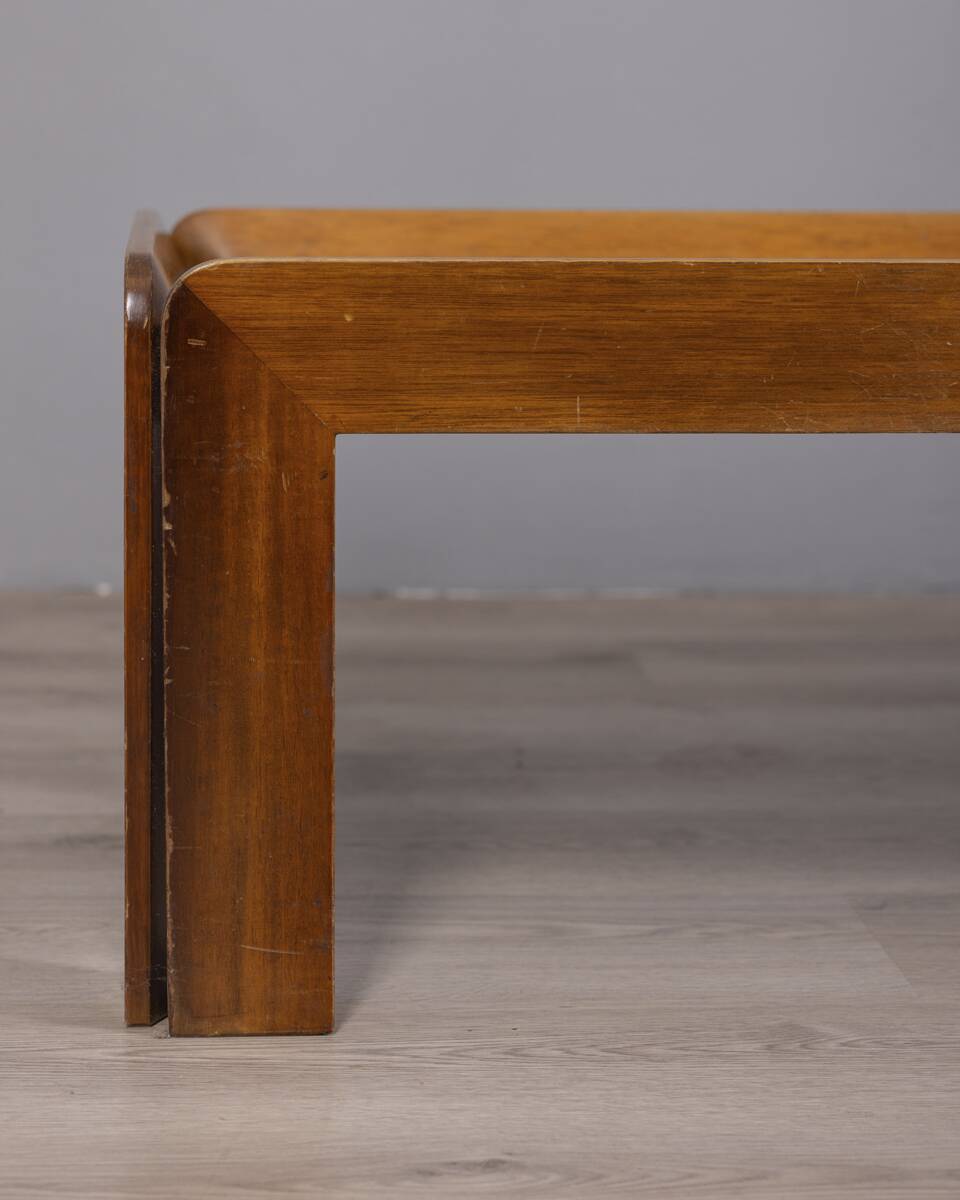 TABLE BASSE VINTAGE DES ANNÉES 1970 EN BOIS ET VERRE CONÇUE PAR AFRA ET TOBIA SCARPA