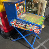 Pinball child year 70