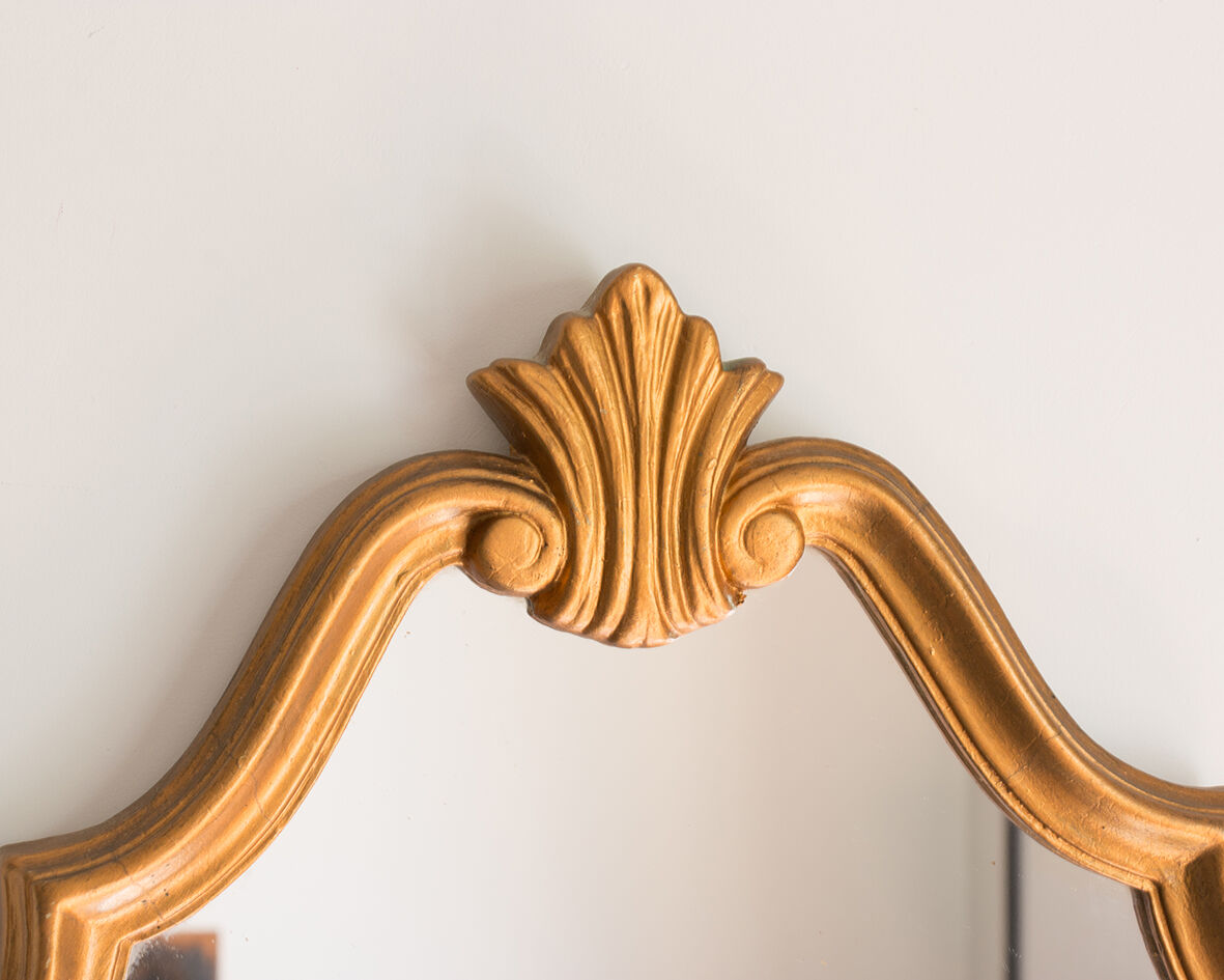 Golden mirror 68x43 cm