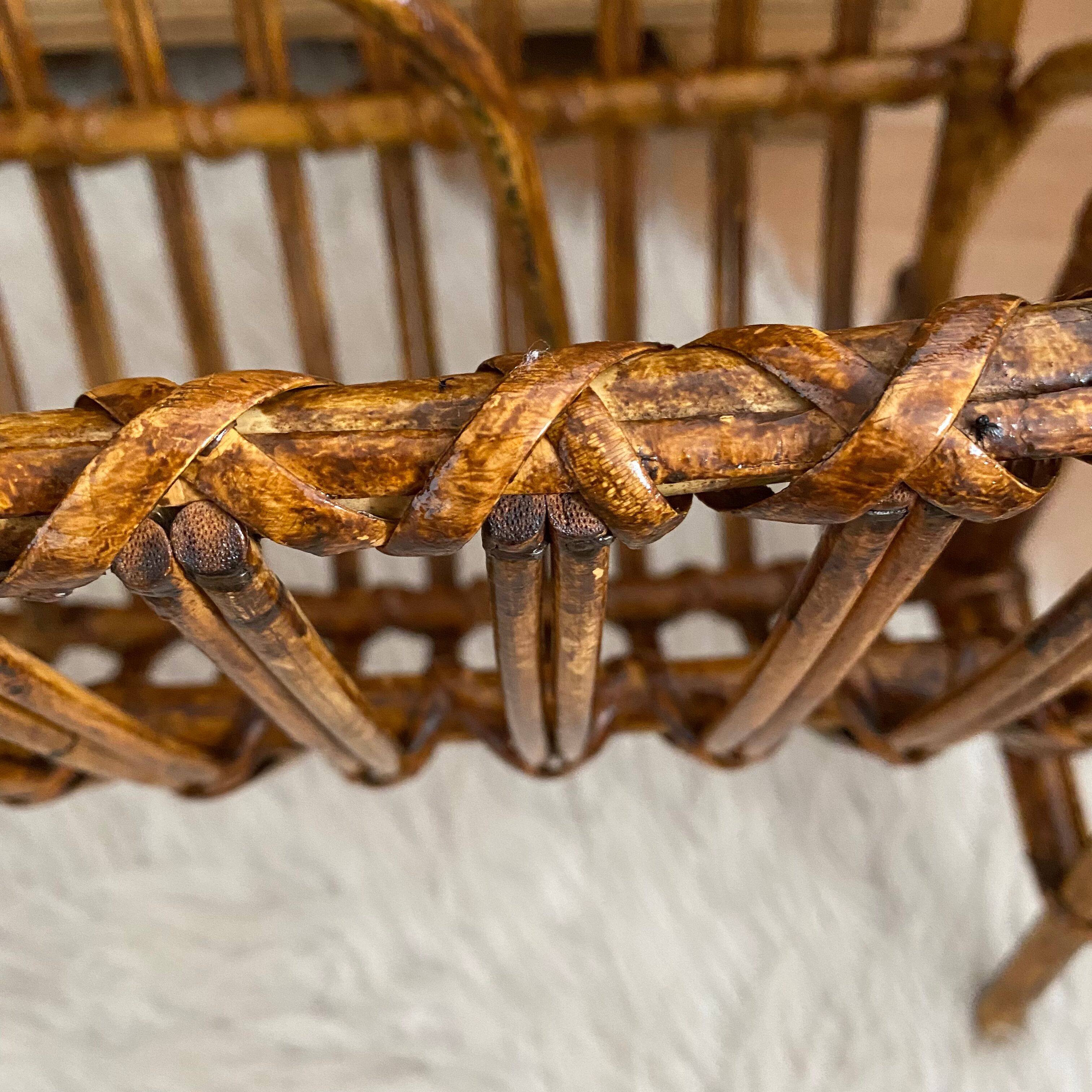 Vintage rattan magazine door