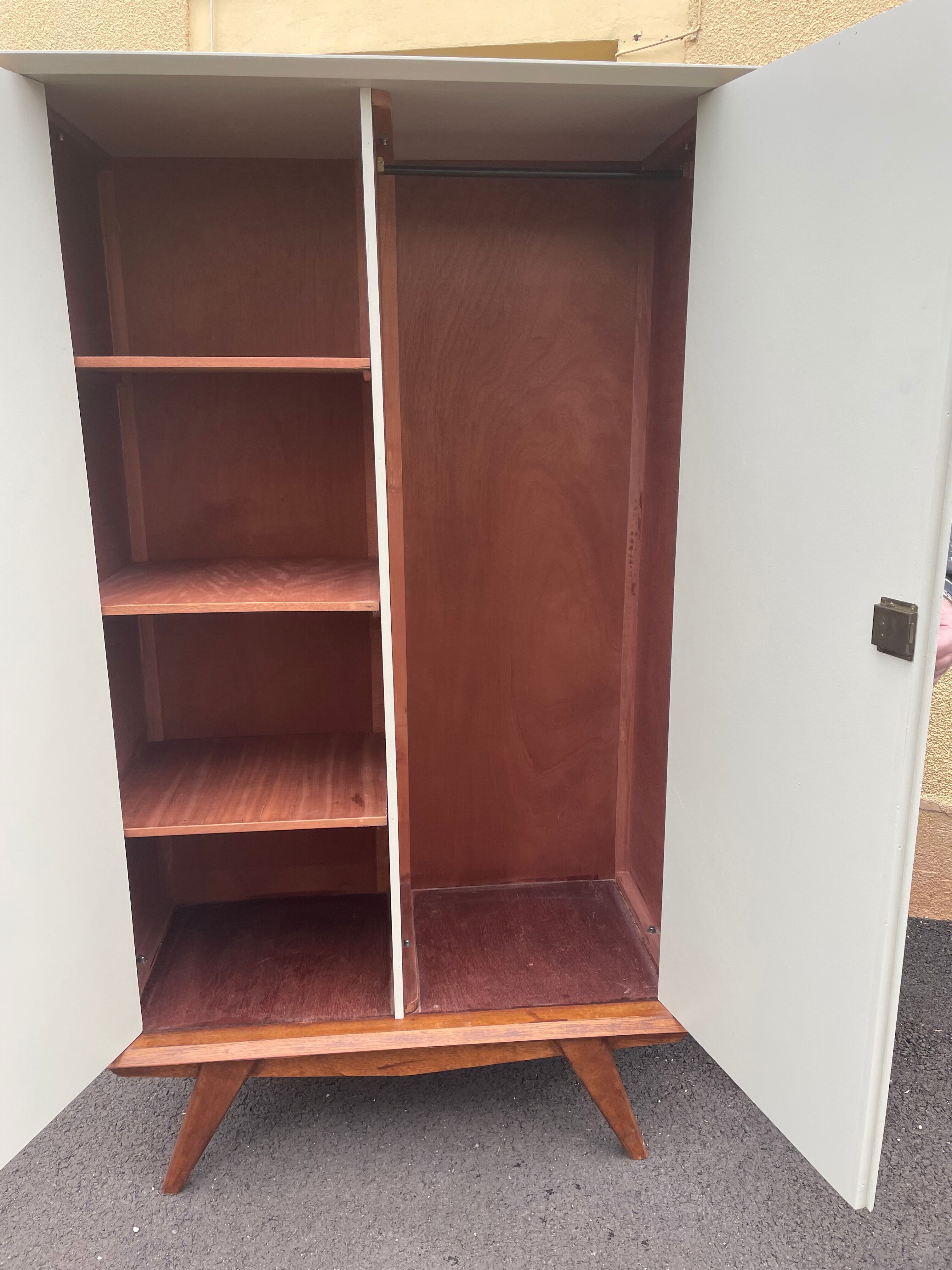 Vintage wardrobe feet compass