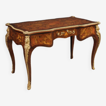 Grand bureau français marqueté de style Louis XV