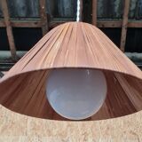 Scandinavian pendant light in rattan and opaline glass