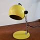 Lampe boule chrome et métal jaune