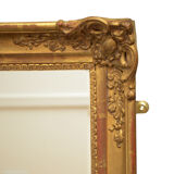 Attractive 19th century gilt mirror