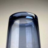 Blue glass vase from the Danish Mid-Century Modern Labrador series by Per Lütken for Holmegaard, 1950s.