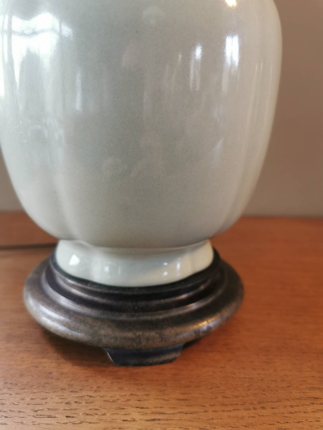Vintage Asian style lamp base