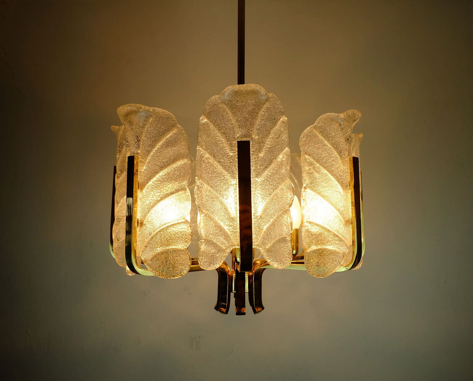 Acanthus chandelier