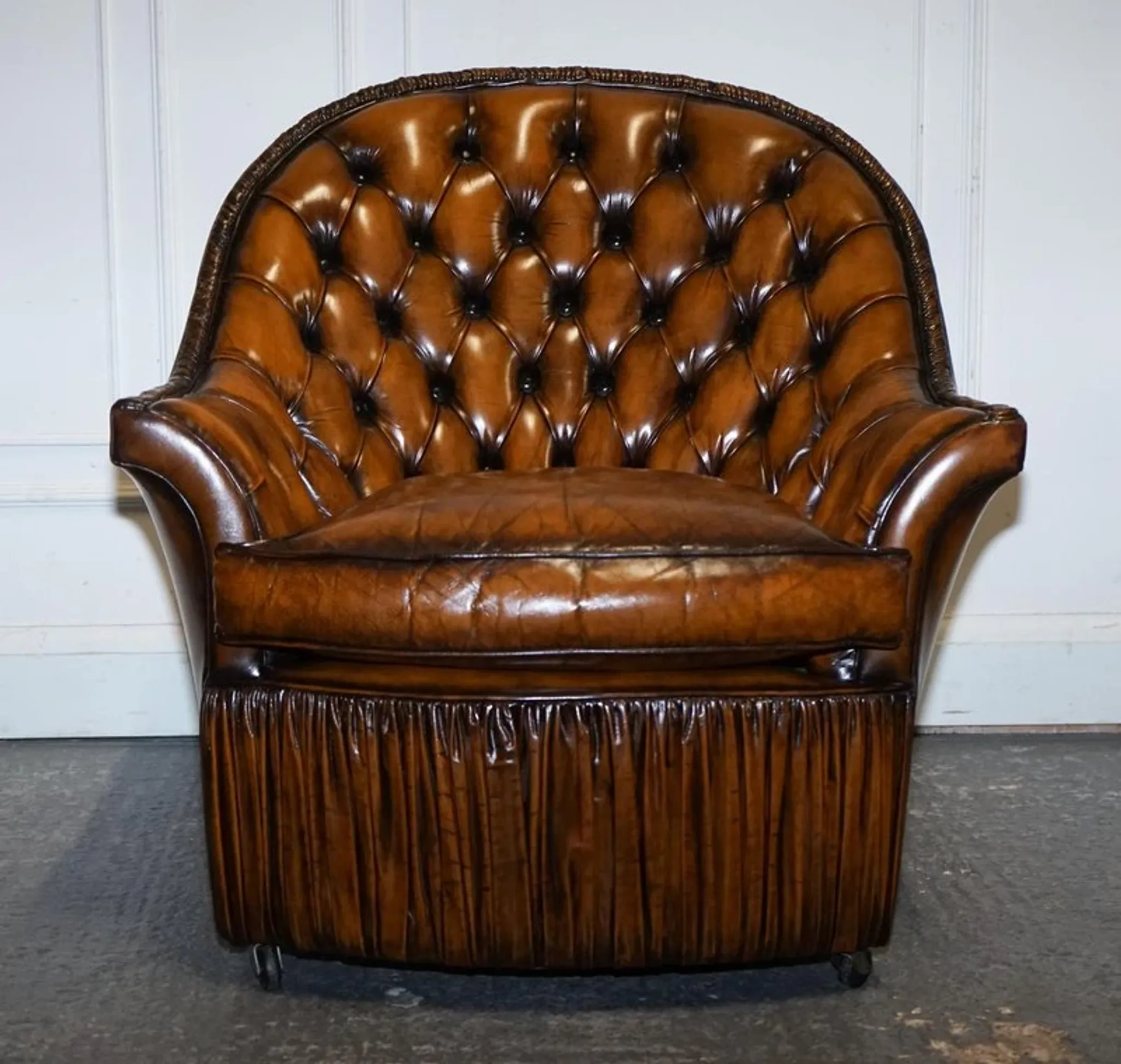 Brown Hand-Dyed Leather Chesterfield Armchairs with Pleated Front, Set of 2