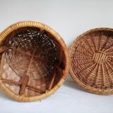 Panier à linge vintage en osier fabriqué à la main dans les années 1970