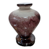 Vase boule en verre soufflé, signé Jean-Claude Novaro