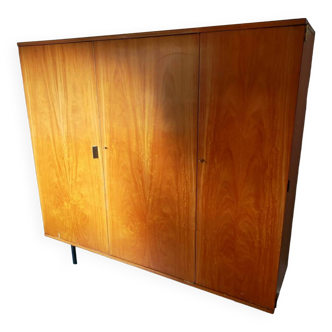 Alain Richard wardrobe