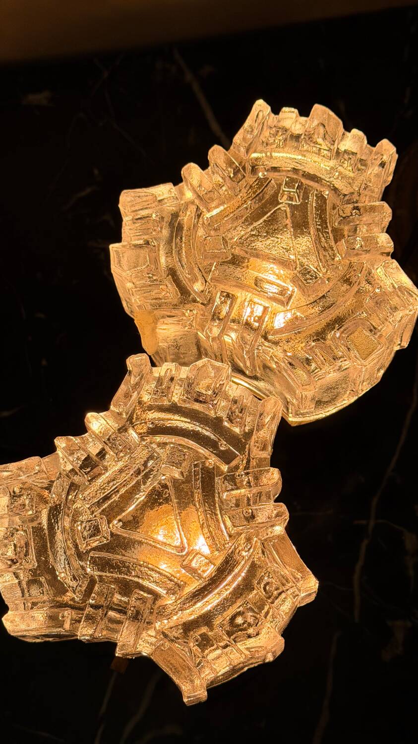 Pair of Space Age lamps from the 70s – Made in Italy – sculpted glass –