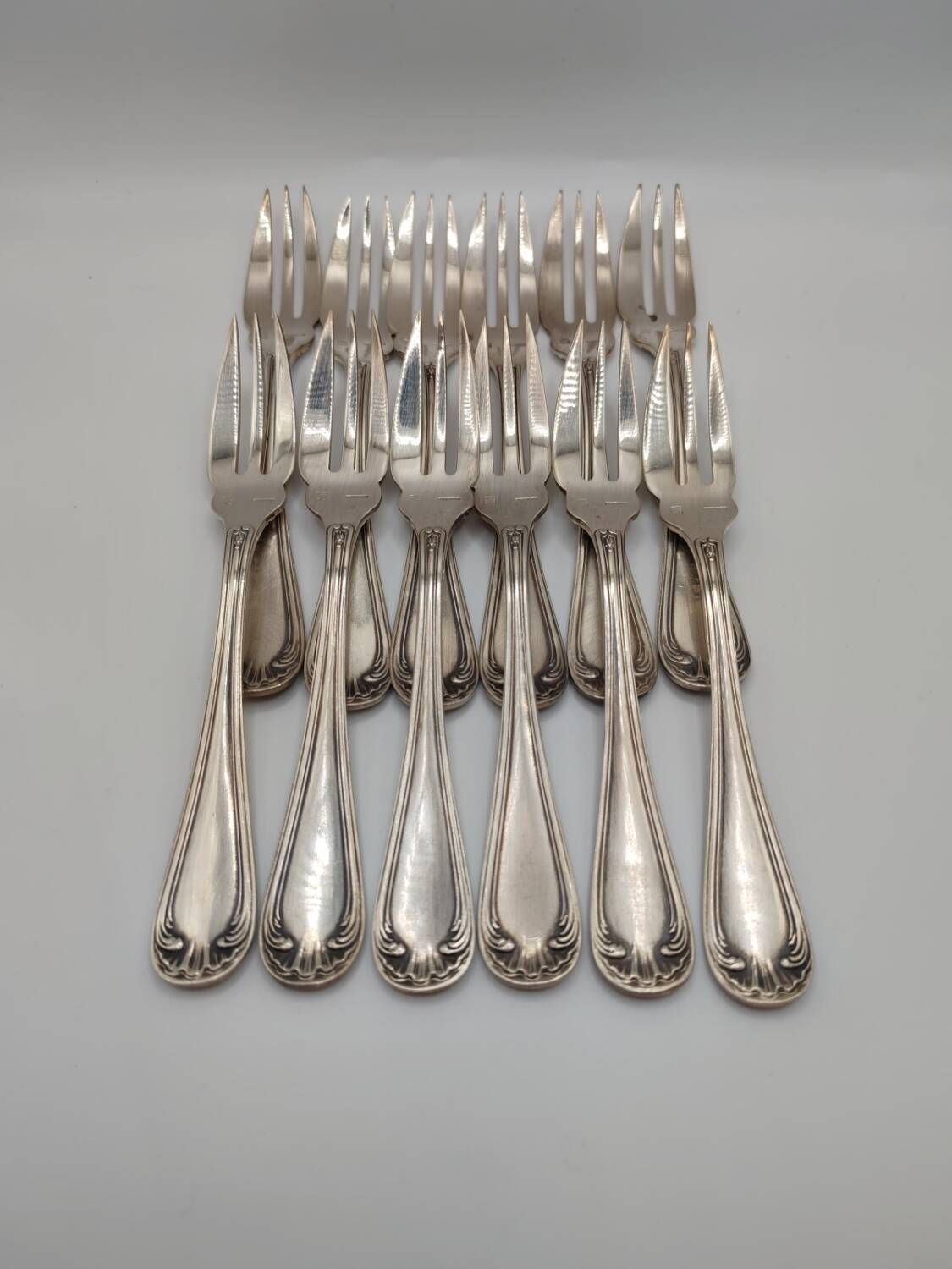 12 silver-plated cake forks, by Boulenger.