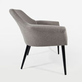 Chair type 300-202 B "Muszelka"