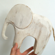 Éléphant en bois