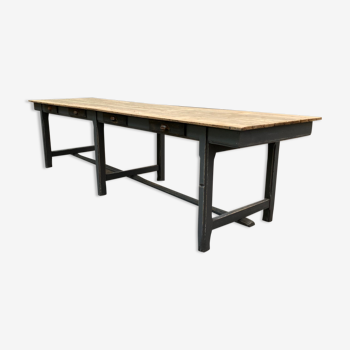 Ancienne table de réfectoire