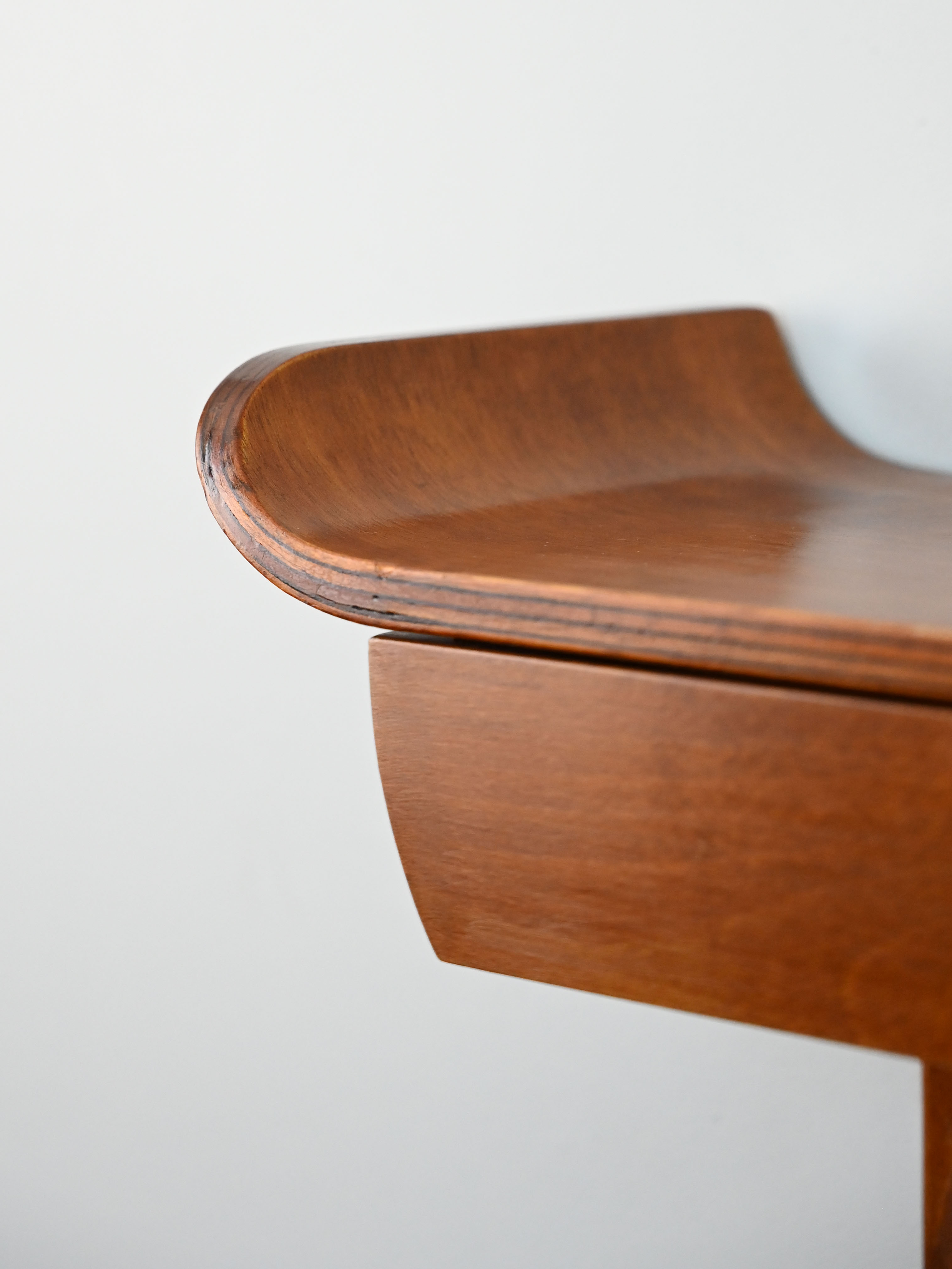 Suspended nightstand of 1960s modernism