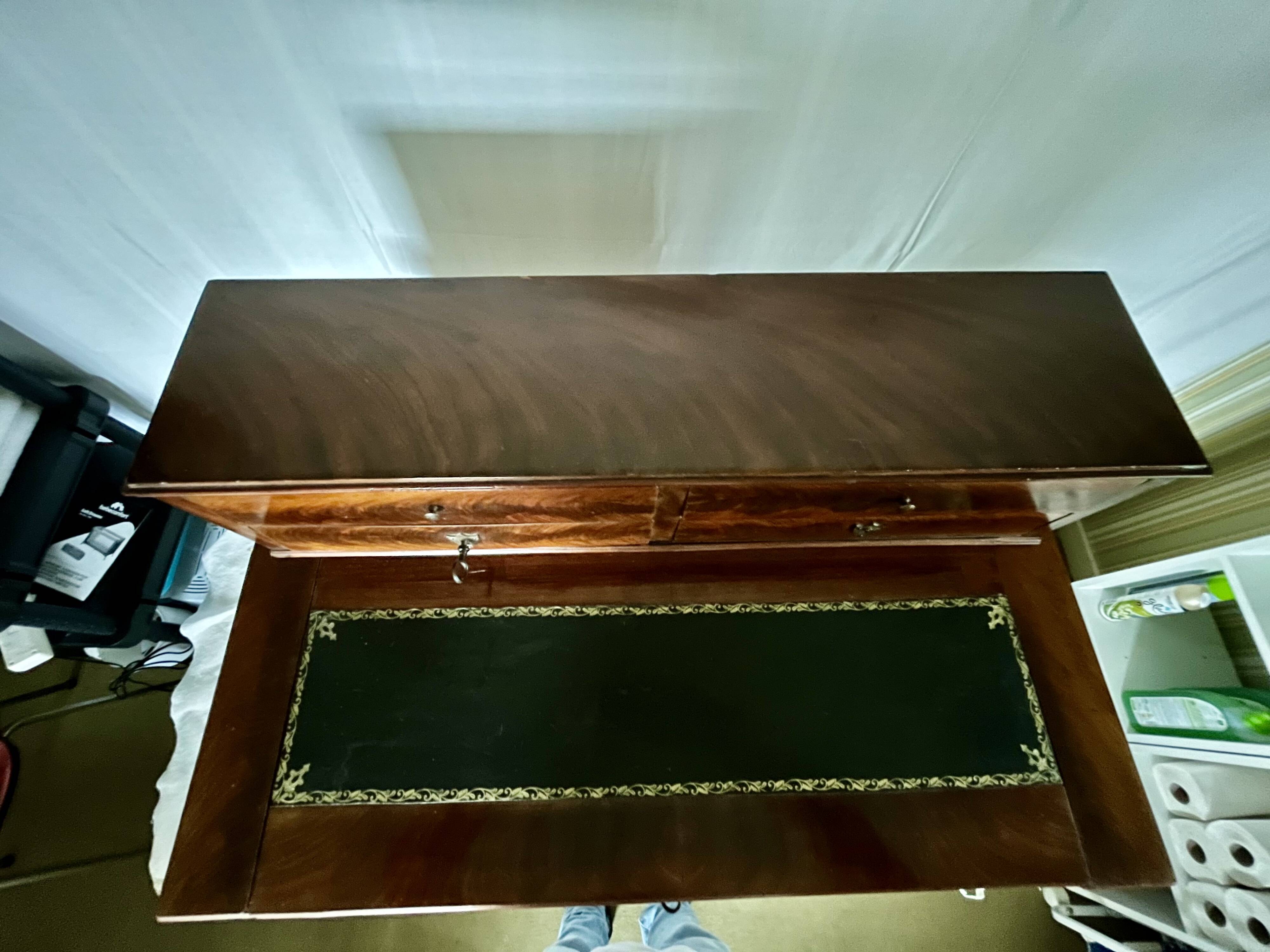 Bureau a gradins style louis philippe, acajou