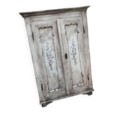 Grey double wardrobe in hand-painted pine — romantic floral pattern, 1920s era.
