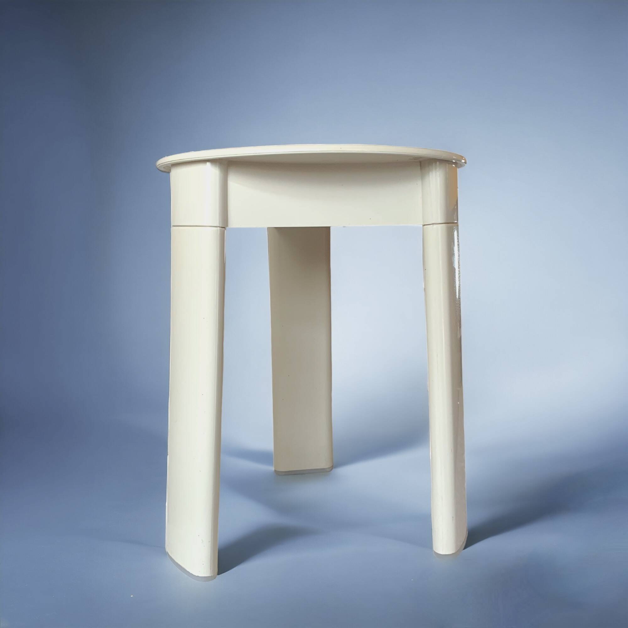 Vintage white plastic tripod stool Gedy - design Olaf von Bohr