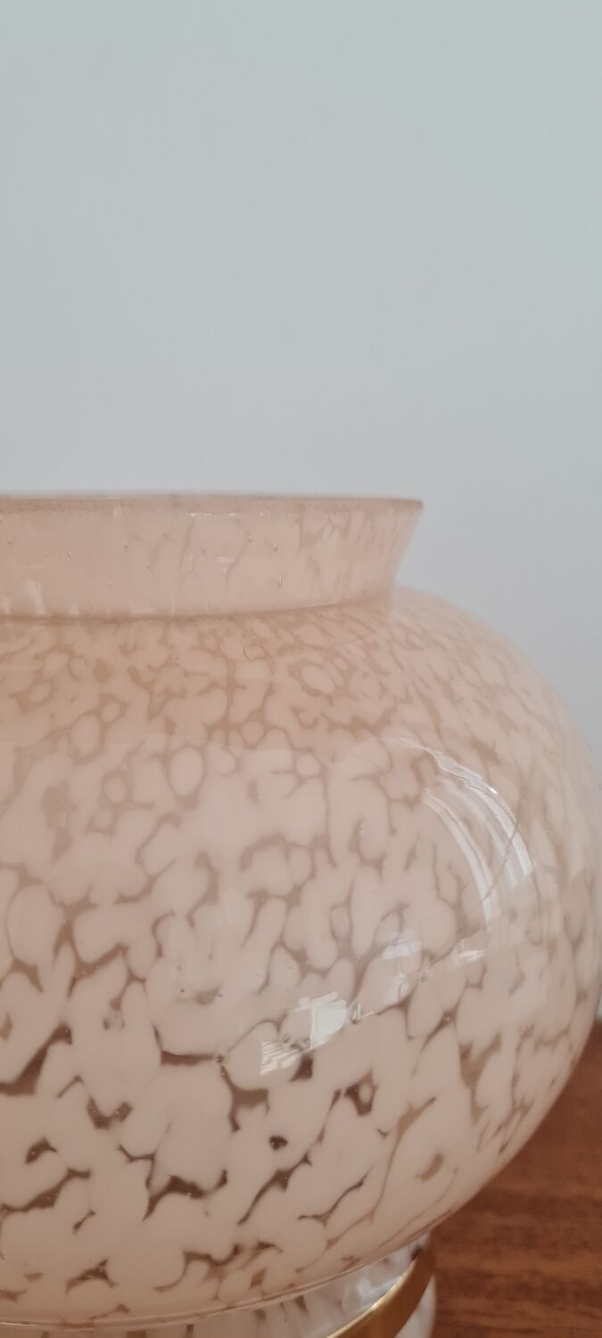 Glass vase of pink clicy 1950
