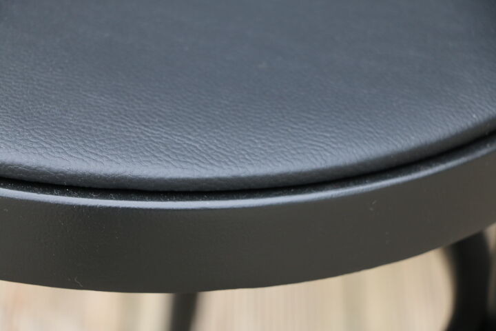 5 chairs baumann black seagull black skaï black