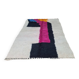 Handmade wool Berber rug 250 x 150 cm