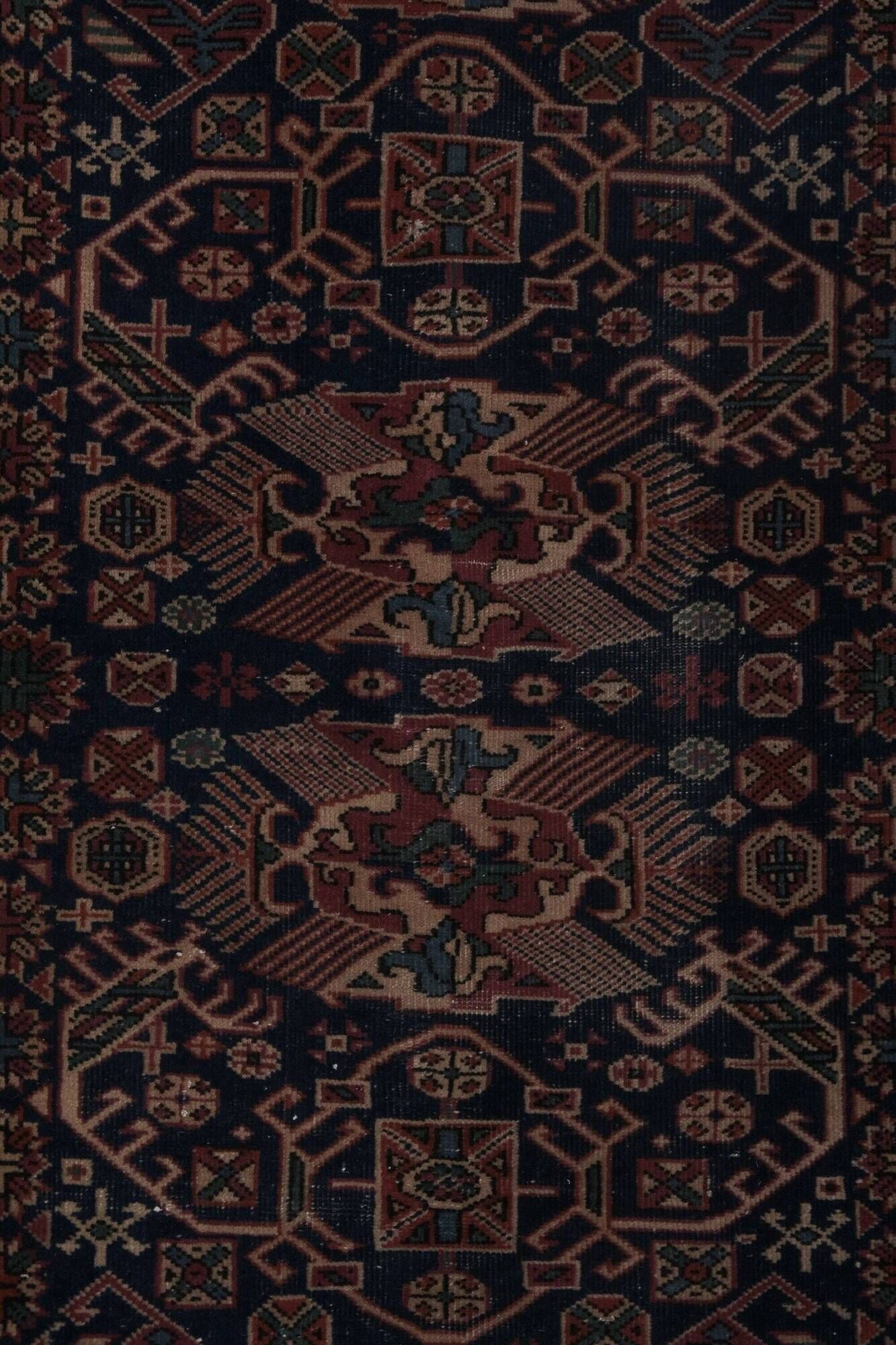 Vintage Turkish handmade rug 120x201 cm