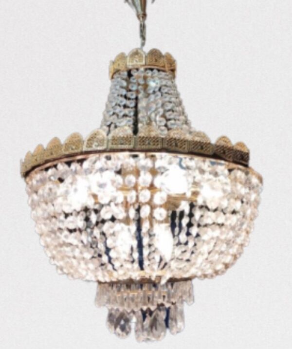 Lustre en cristal, suspension en cristal
