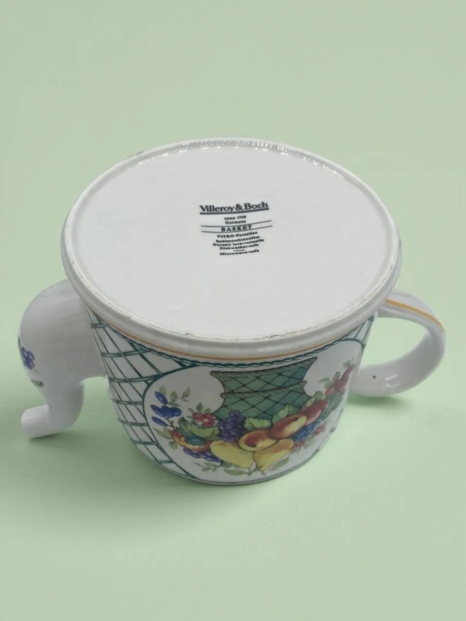 Villeroy & Boch Coffe Pot - Basket Pattern