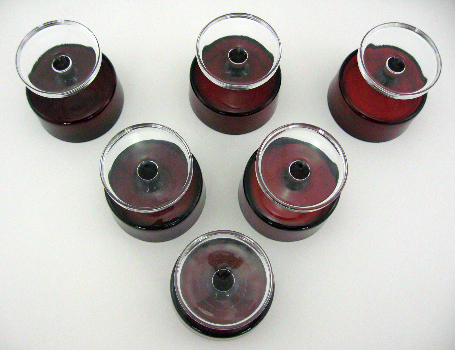 6 ruby red champagne glasses - Cavalier Luminarc France - vintage 70s