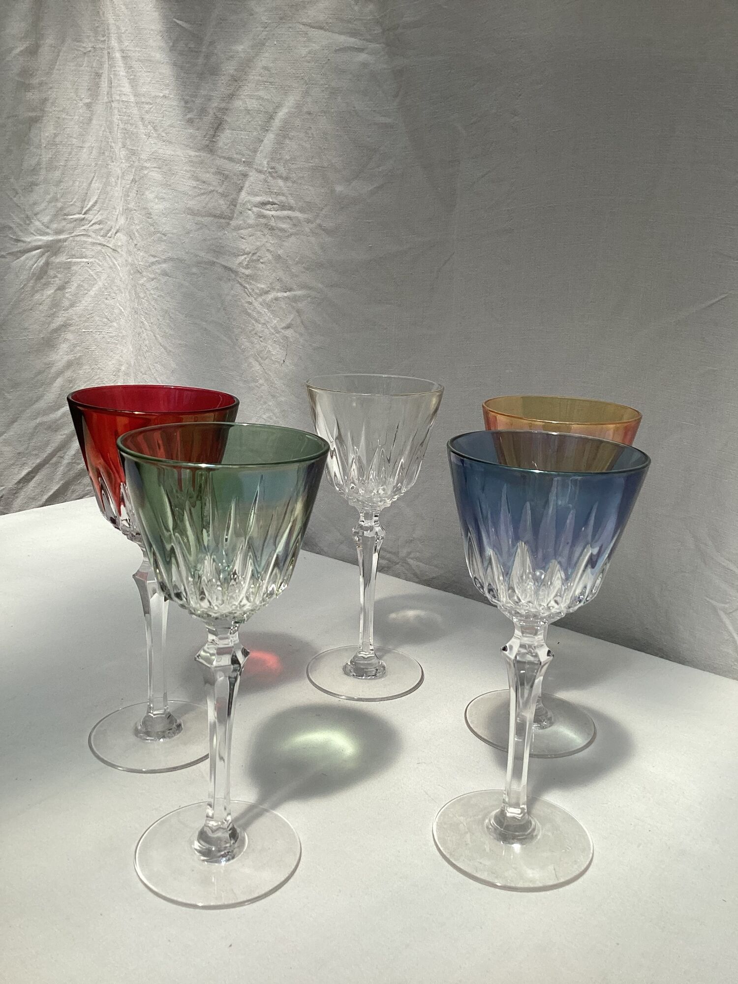 Suite of five crystal standing glasses color
