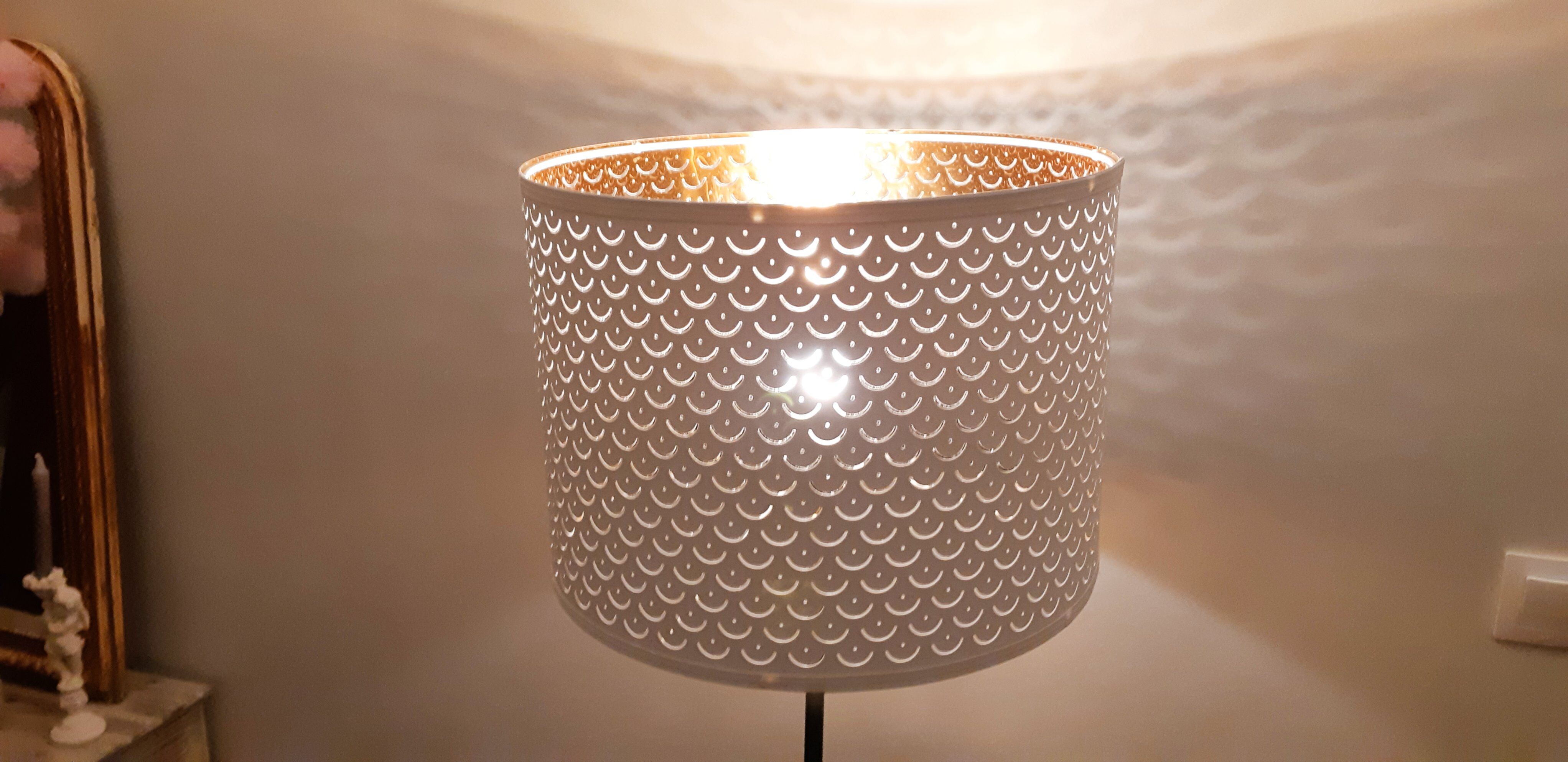Lampadaire vintage tripode relooké