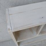 Workshop furniture with patinated lockers