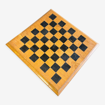 Checkerboard tray